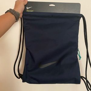 Nike drawstring bag
